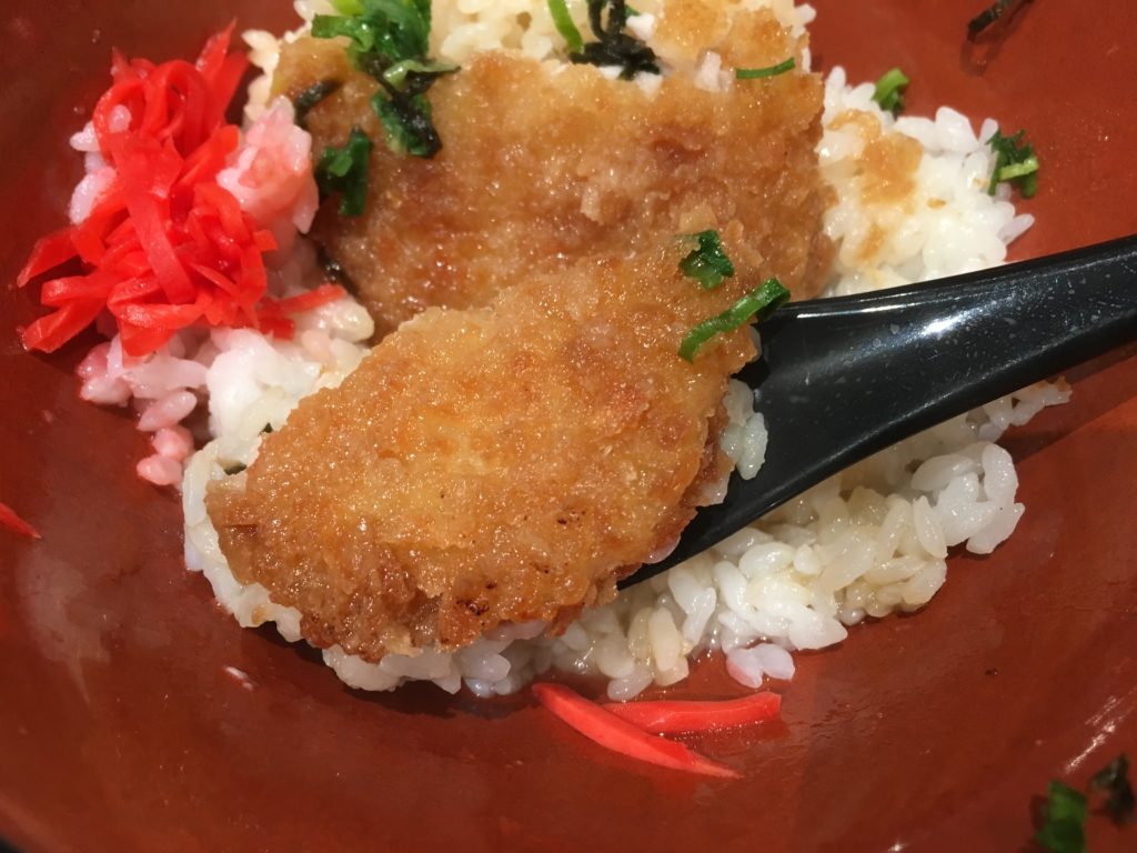 出汁をかけたカツ