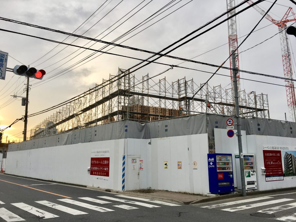 グランマジェスタの建設状態
