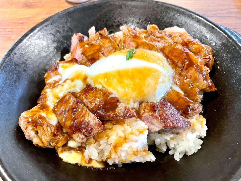 【飯能】せっかくグルメに出たセカンドキッチンハマでランチ！名物のステーキ丼が激ウマだった！ | さいたまっぷる