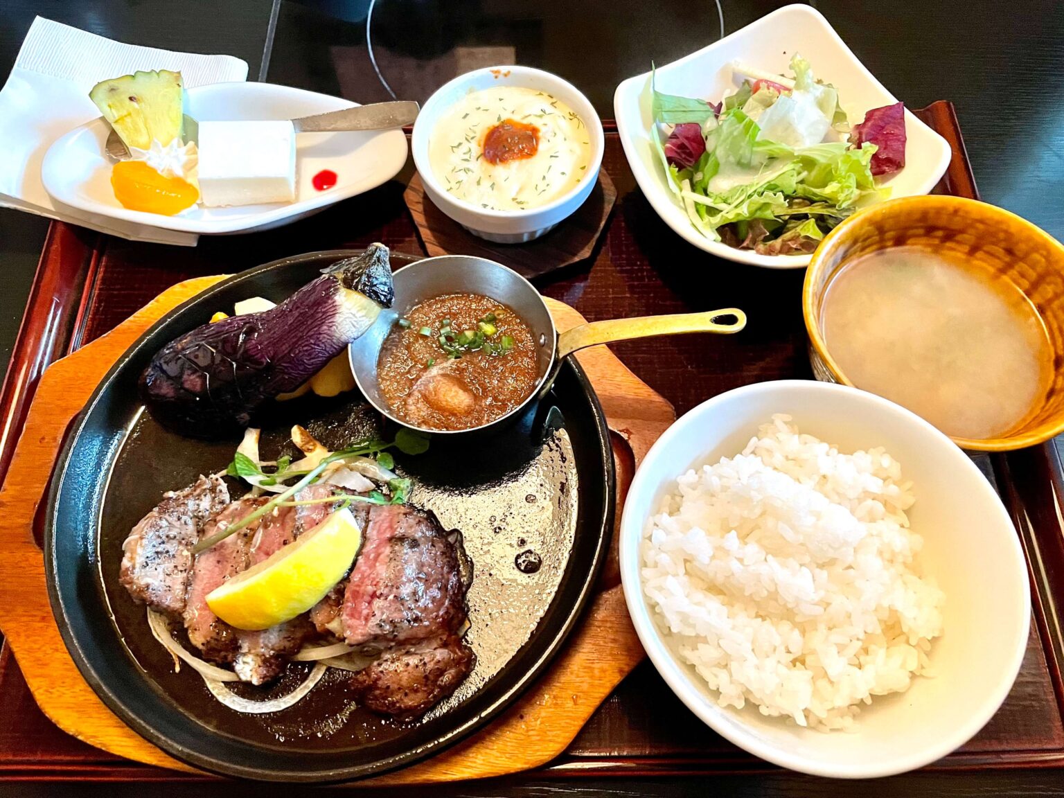 草木万里野 上尾店でランチ!個室多め&メニュー充実の多国籍料理屋さん | さいたまっぷる